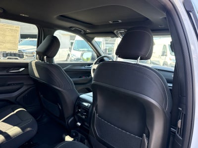 2026 Jeep Grand Cherokee GRAND CHEROKEE L LAREDO X 4X4