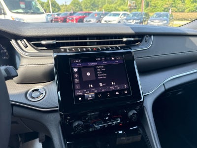 2026 Jeep Grand Cherokee GRAND CHEROKEE L LAREDO X 4X4