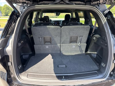 2025 Jeep Grand Cherokee GRAND CHEROKEE L ALTITUDE 4X4