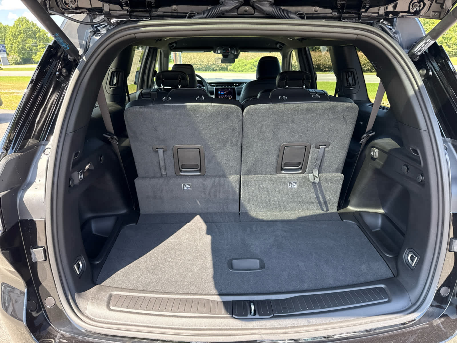 2025 Jeep Grand Cherokee GRAND CHEROKEE L ALTITUDE 4X4