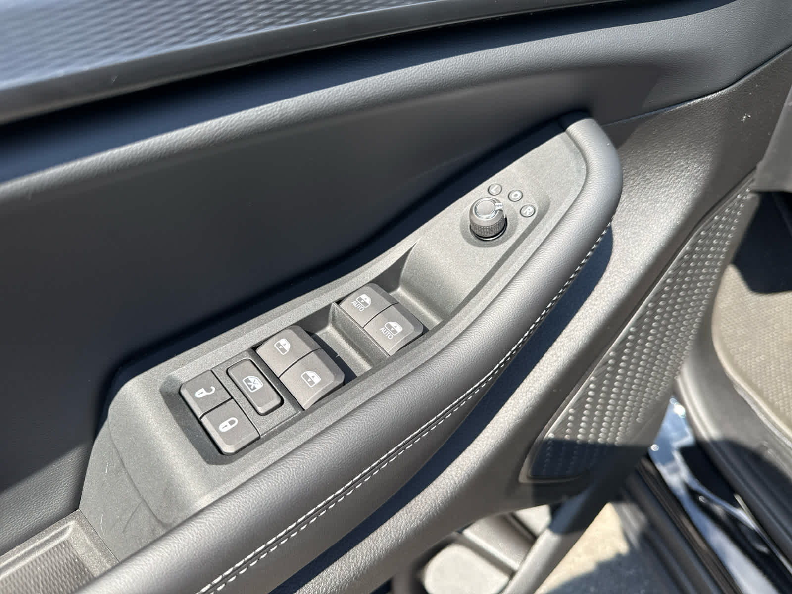 2025 Jeep Grand Cherokee GRAND CHEROKEE L ALTITUDE 4X4