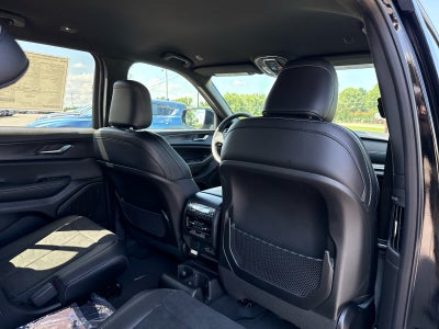 2025 Jeep Grand Cherokee GRAND CHEROKEE L ALTITUDE 4X4