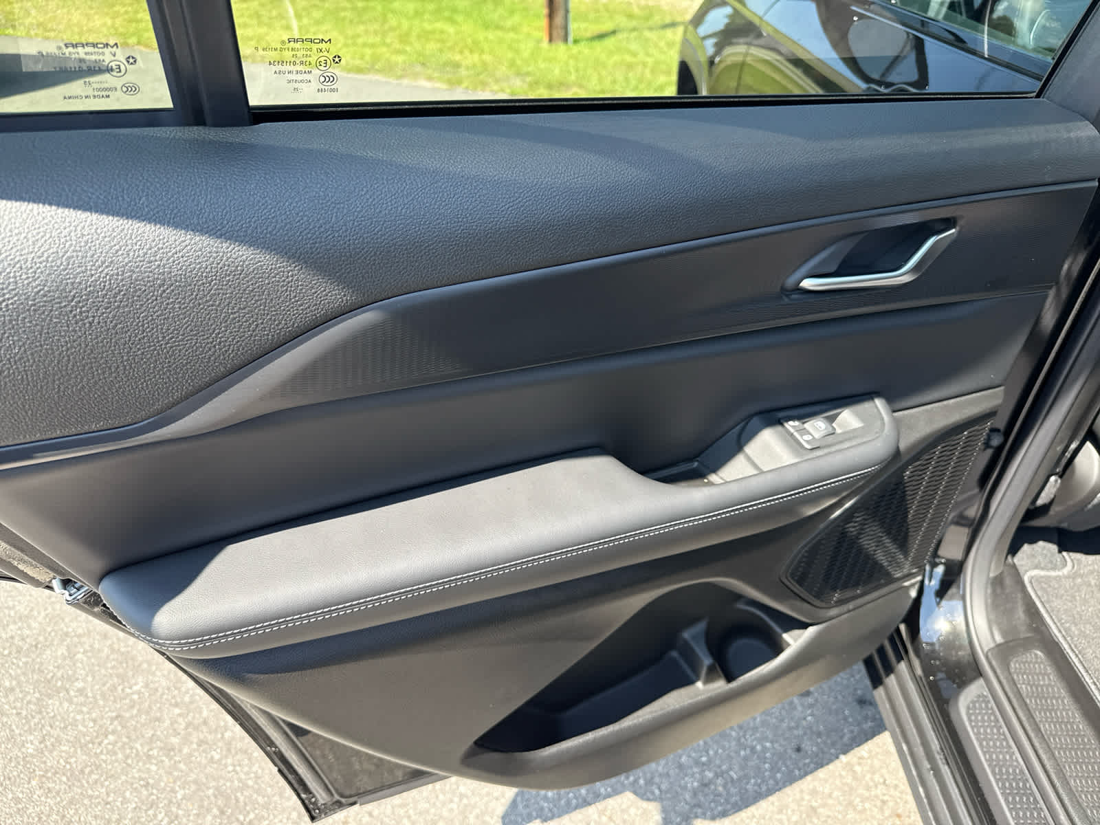 2025 Jeep Grand Cherokee GRAND CHEROKEE L ALTITUDE 4X4