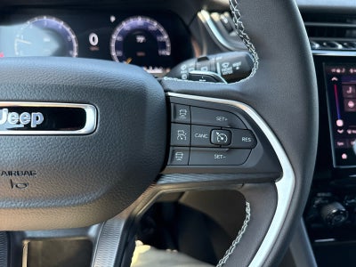 2025 Jeep Grand Cherokee GRAND CHEROKEE L ALTITUDE 4X4