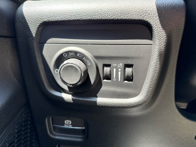 2025 Jeep Grand Cherokee GRAND CHEROKEE L ALTITUDE 4X4