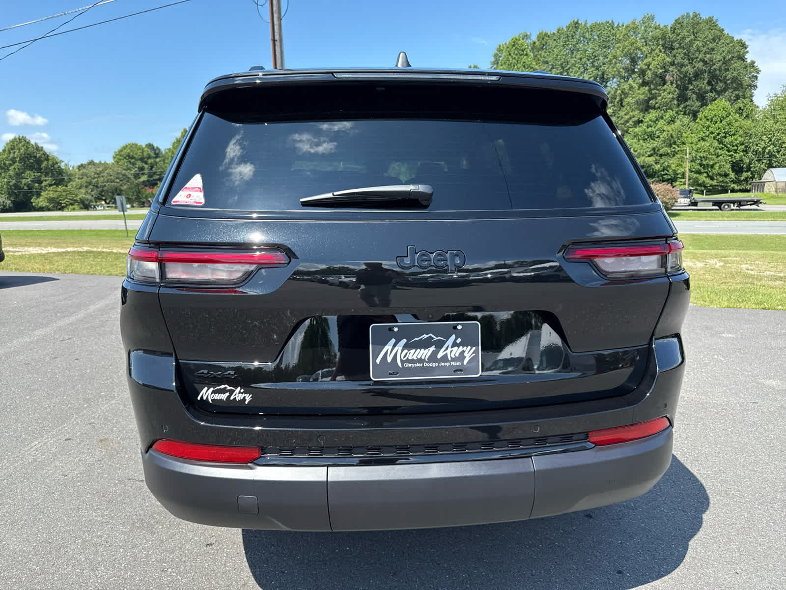 2025 Jeep Grand Cherokee GRAND CHEROKEE L ALTITUDE 4X4