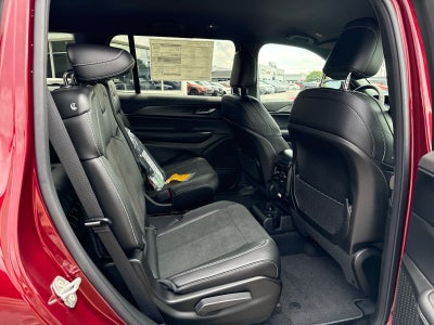 2025 Jeep Grand Cherokee GRAND CHEROKEE L ALTITUDE 4X4