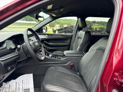 2025 Jeep Grand Cherokee GRAND CHEROKEE L ALTITUDE 4X4