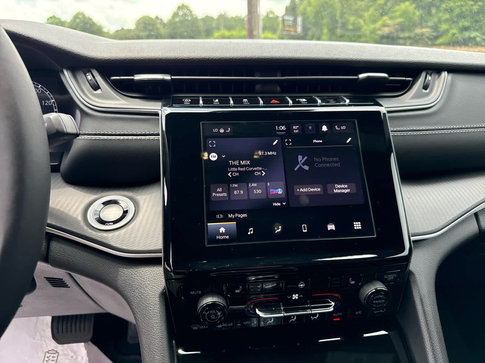 2025 Jeep Grand Cherokee GRAND CHEROKEE L ALTITUDE 4X4