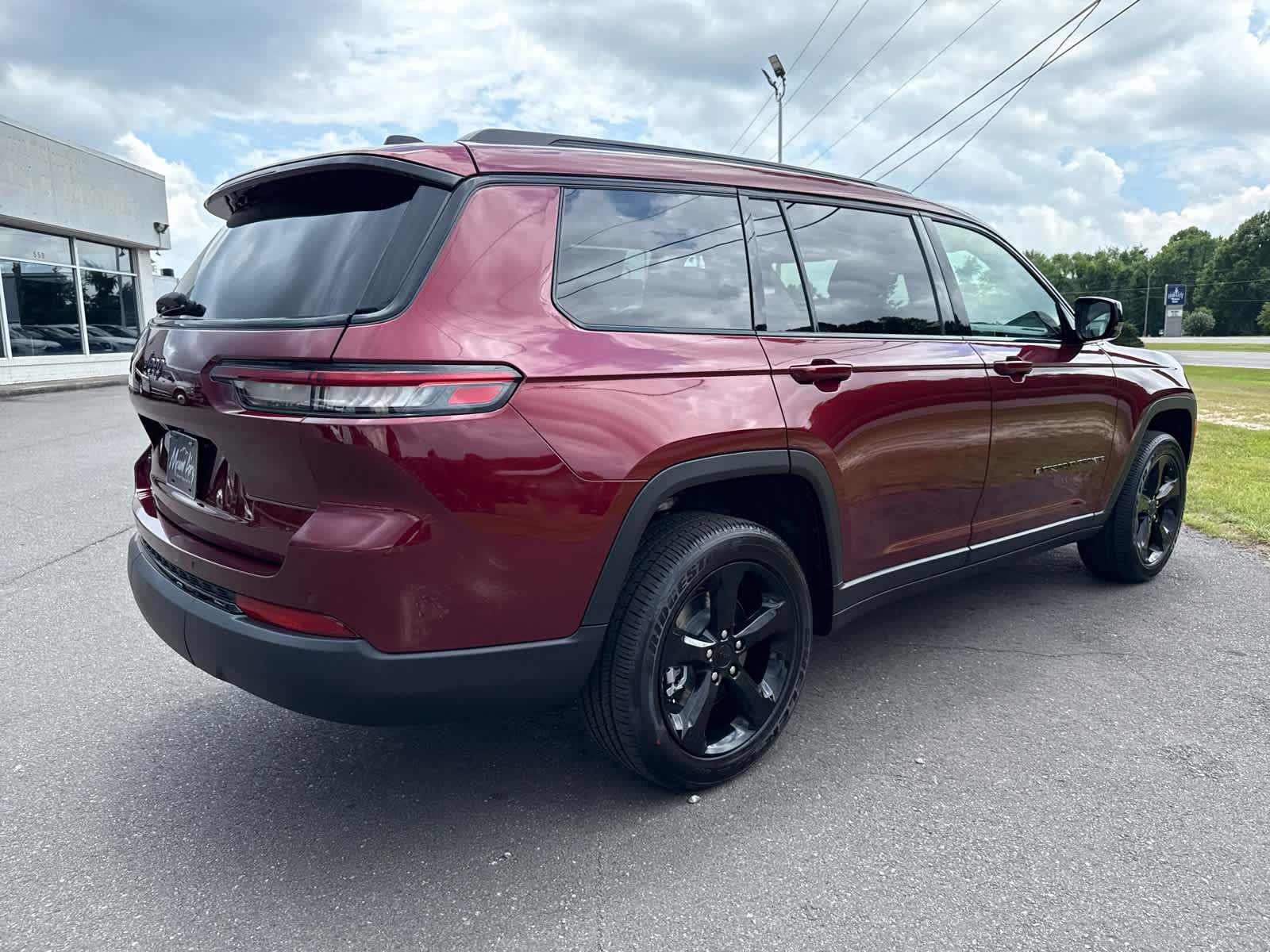 2025 Jeep Grand Cherokee GRAND CHEROKEE L ALTITUDE 4X4
