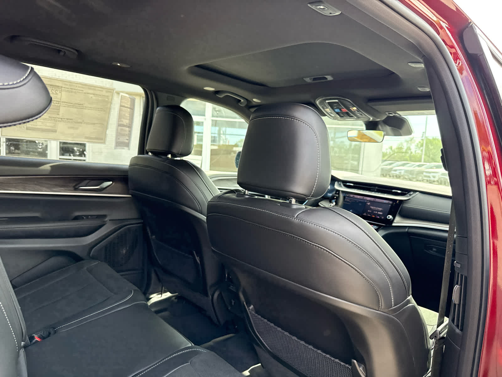 2026 Jeep Grand Cherokee GRAND CHEROKEE L LAREDO ALTITUDE 4X4