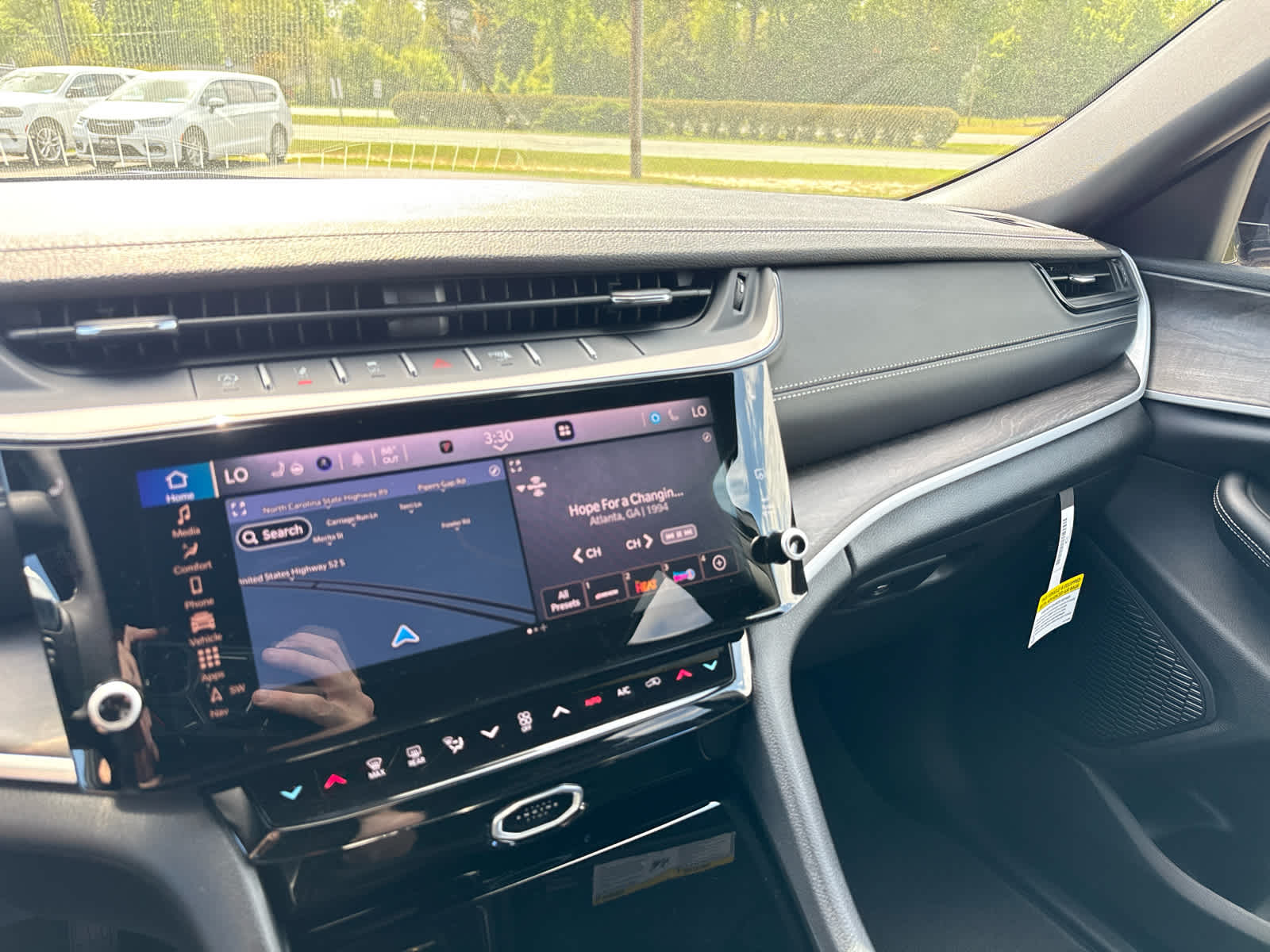 2026 Jeep Grand Cherokee GRAND CHEROKEE L LAREDO ALTITUDE 4X4