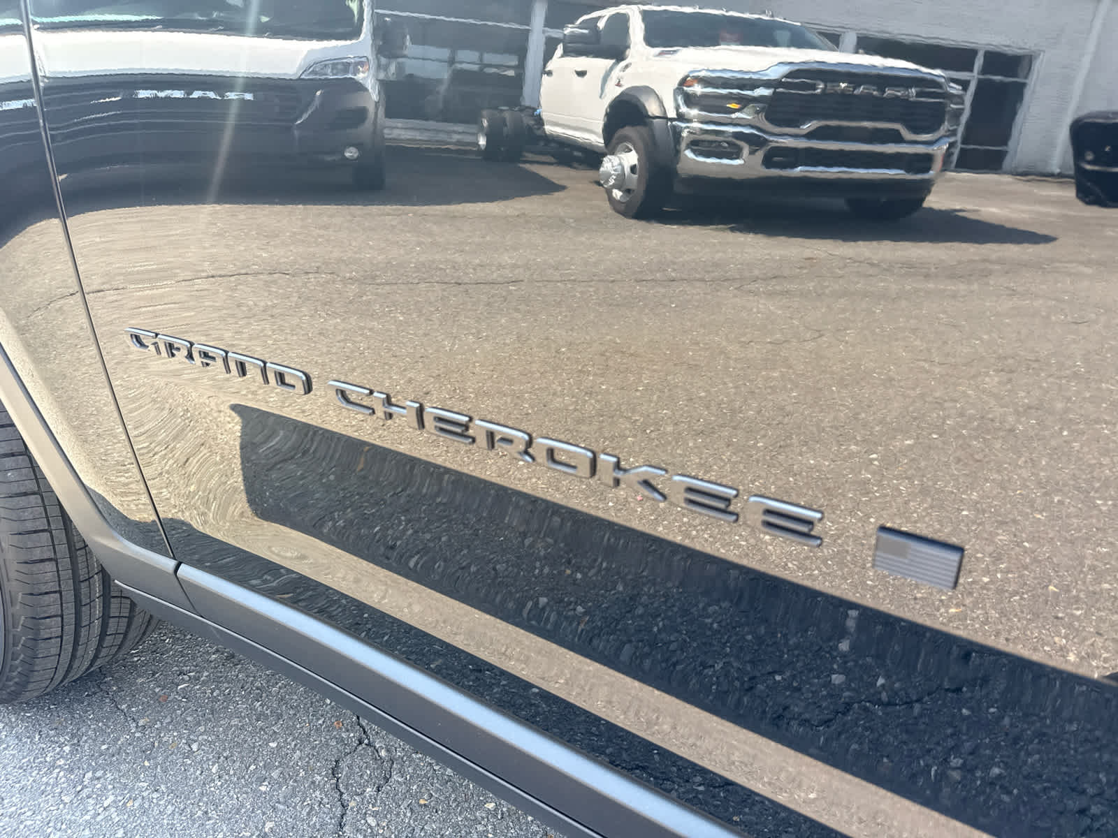 2026 Jeep Grand Cherokee GRAND CHEROKEE L LAREDO ALTITUDE 4X4