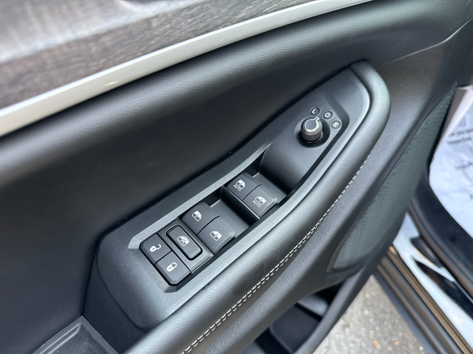 2026 Jeep Grand Cherokee GRAND CHEROKEE L LAREDO ALTITUDE 4X4