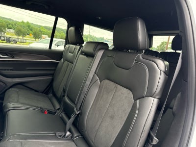 2026 Jeep Grand Cherokee GRAND CHEROKEE L LAREDO ALTITUDE 4X4