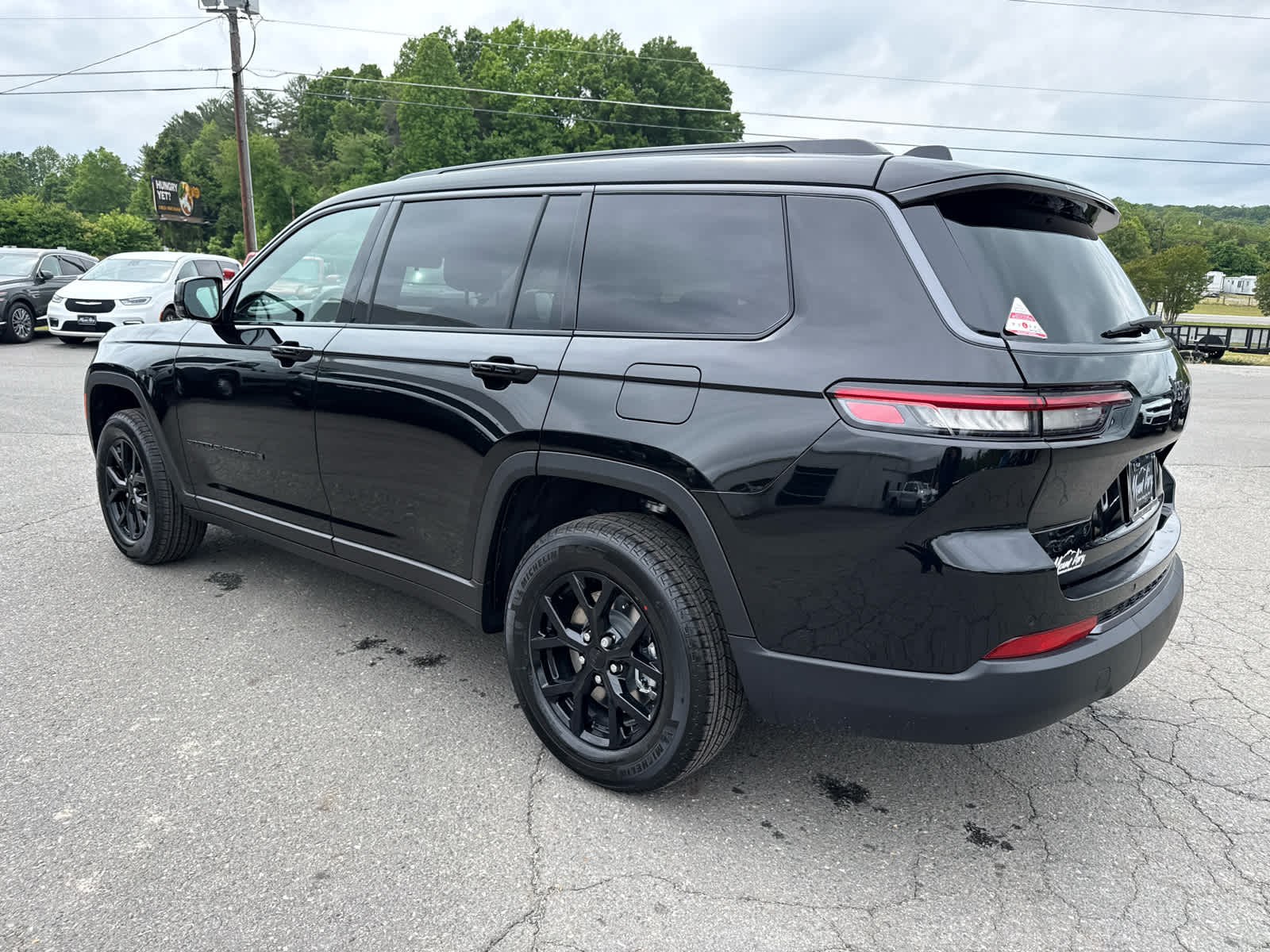 2026 Jeep Grand Cherokee GRAND CHEROKEE L LAREDO ALTITUDE 4X4