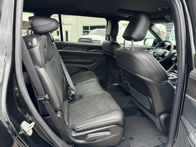 2026 Jeep Grand Cherokee GRAND CHEROKEE L LAREDO ALTITUDE 4X4