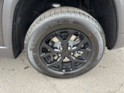 2026 Jeep Grand Cherokee GRAND CHEROKEE L LAREDO ALTITUDE 4X4