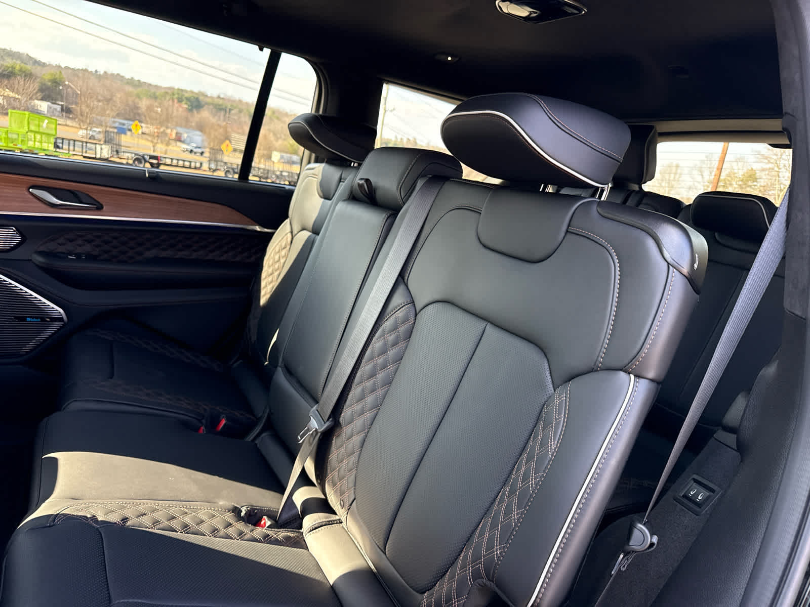 2026 Jeep Grand Cherokee GRAND CHEROKEE L SUMMIT 4X4