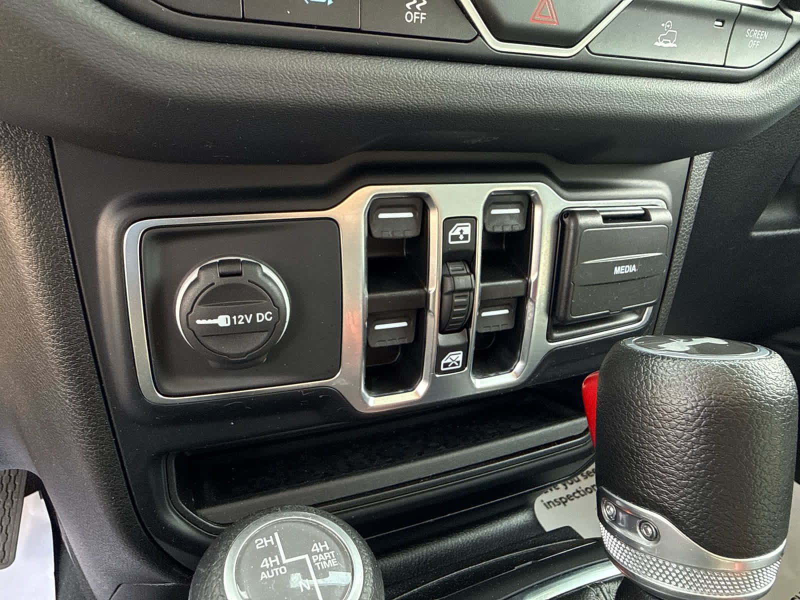 2024 Jeep Wrangler 4xe Sahara 4xe