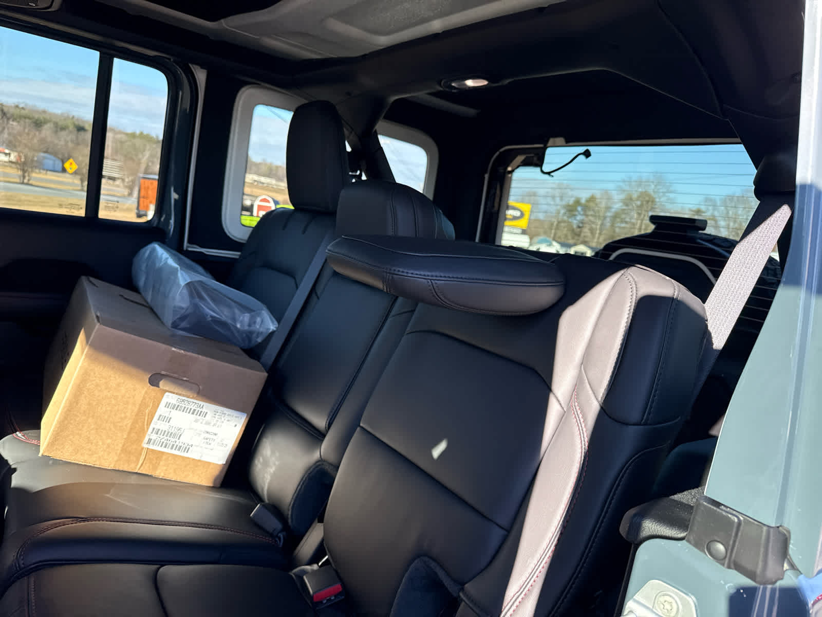 2026 Jeep Wrangler WRANGLER 4-DOOR MOAB 392