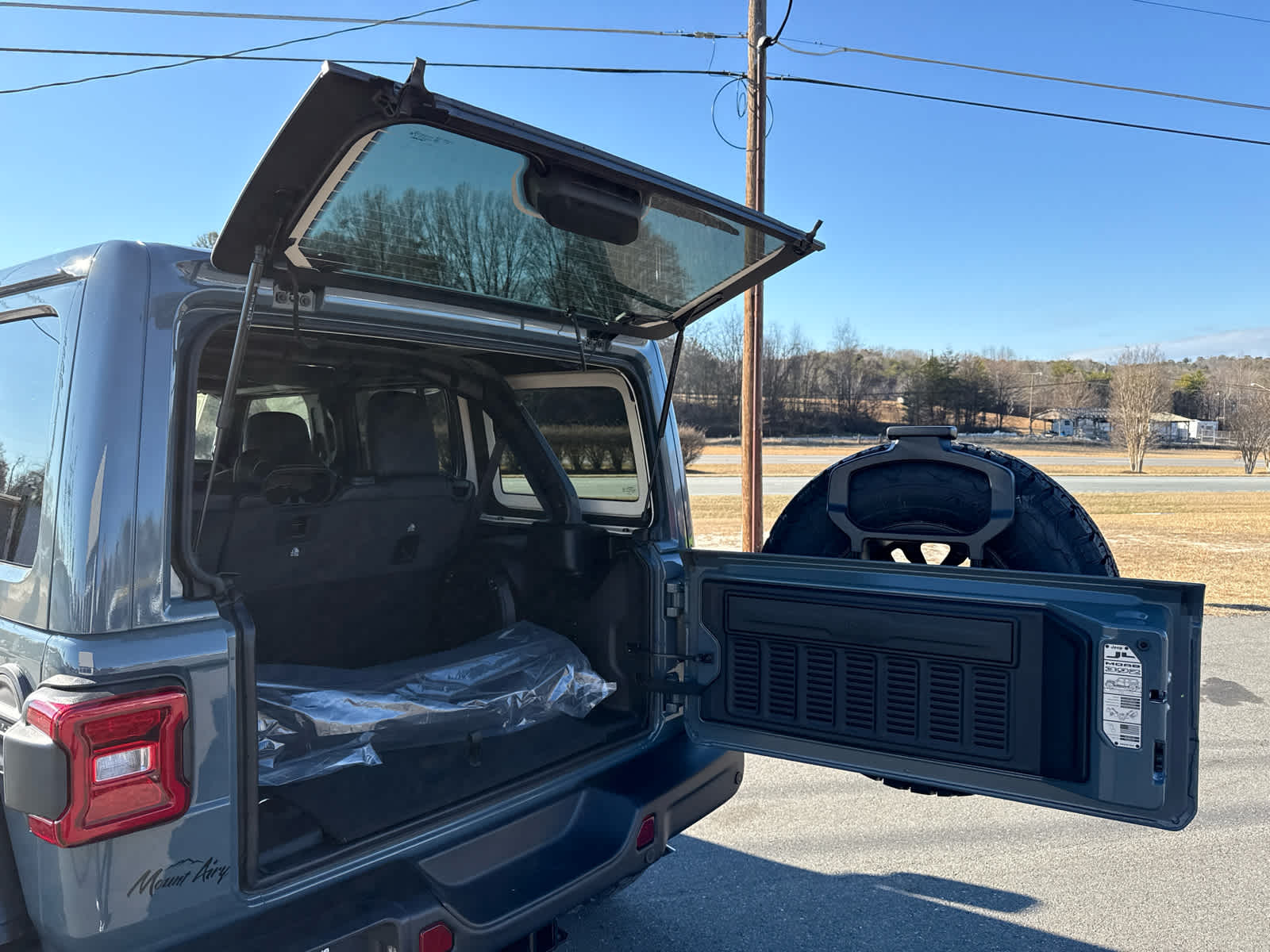 2026 Jeep Wrangler WRANGLER 4-DOOR MOAB 392