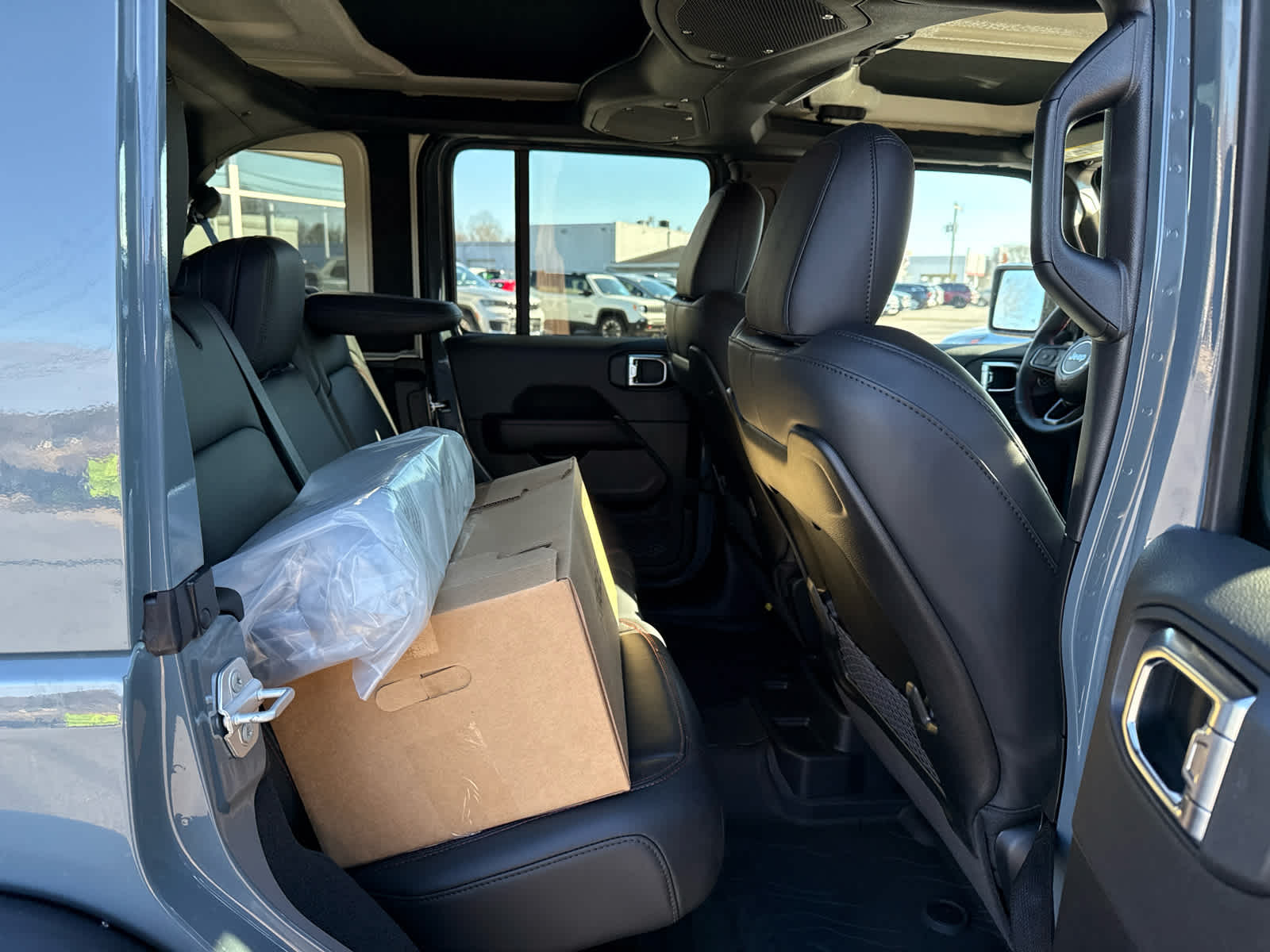 2026 Jeep Wrangler WRANGLER 4-DOOR MOAB 392