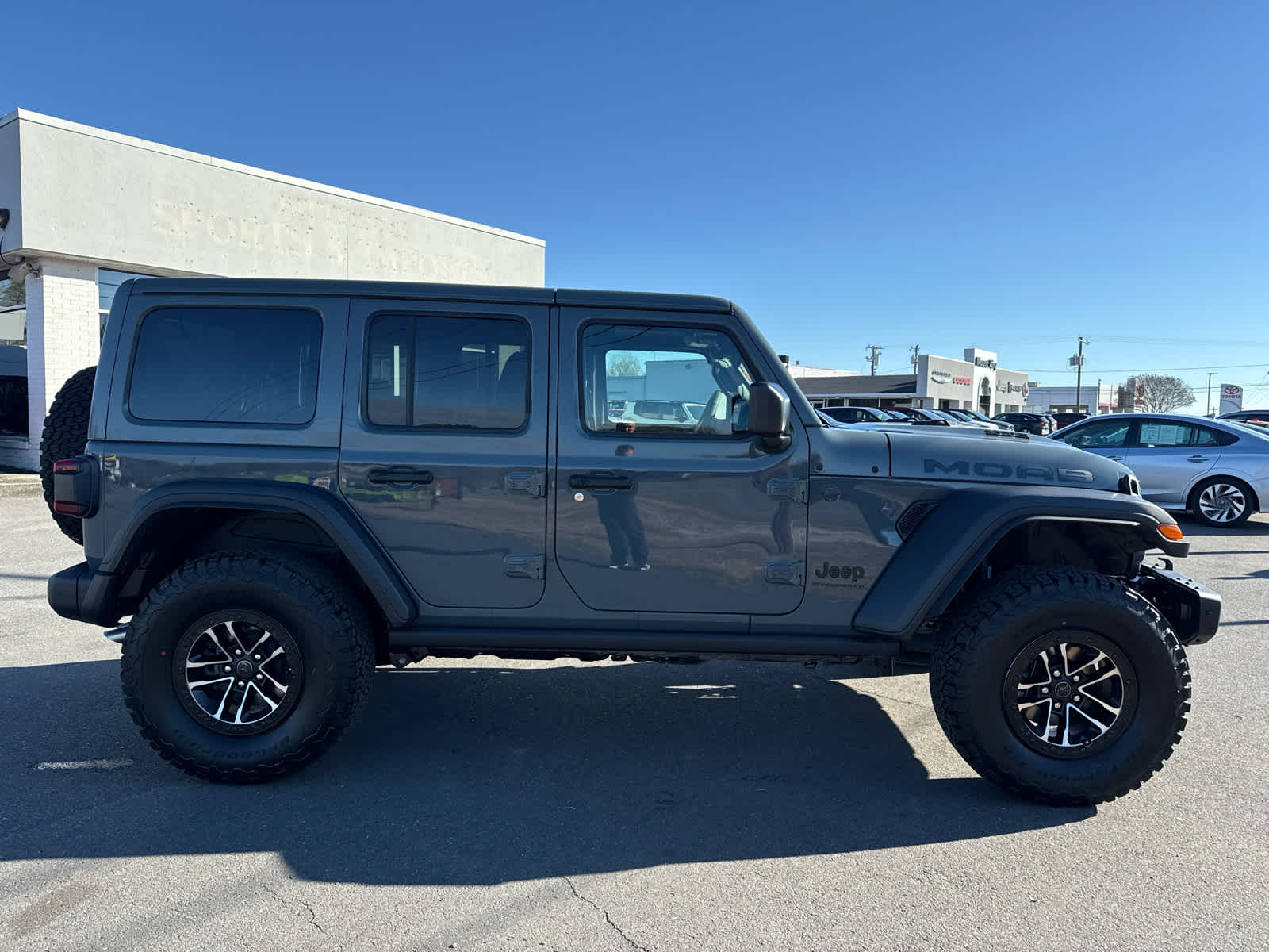 2026 Jeep Wrangler WRANGLER 4-DOOR MOAB 392