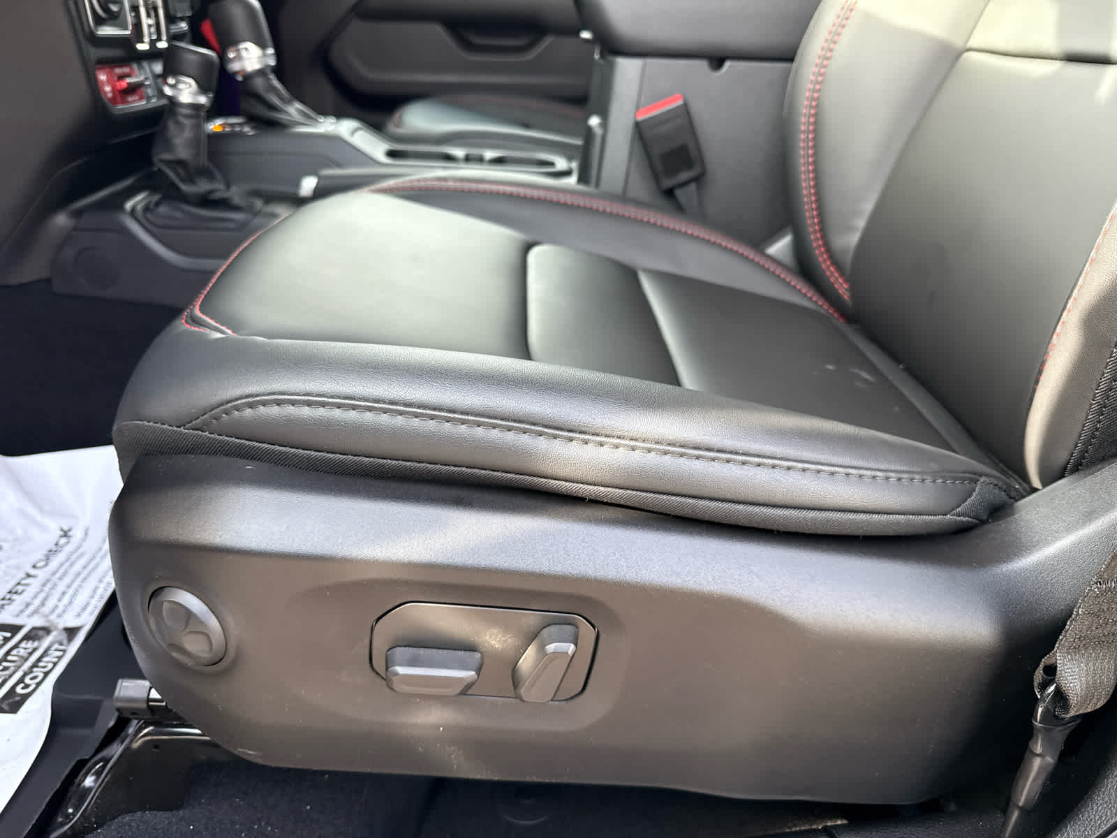 2026 Jeep Wrangler WRANGLER 4-DOOR MOAB 392