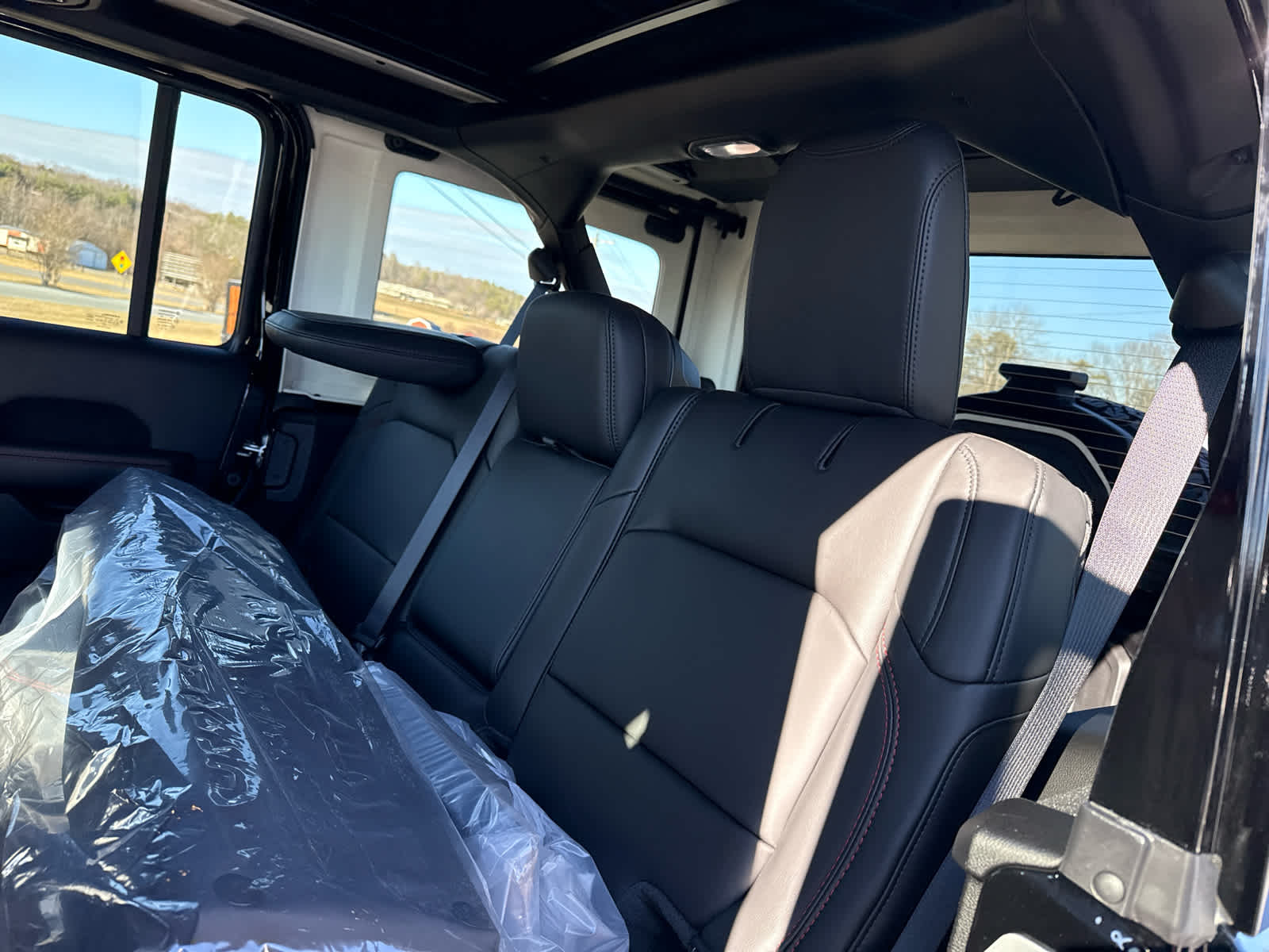 2026 Jeep Wrangler WRANGLER 4-DOOR MOAB 392