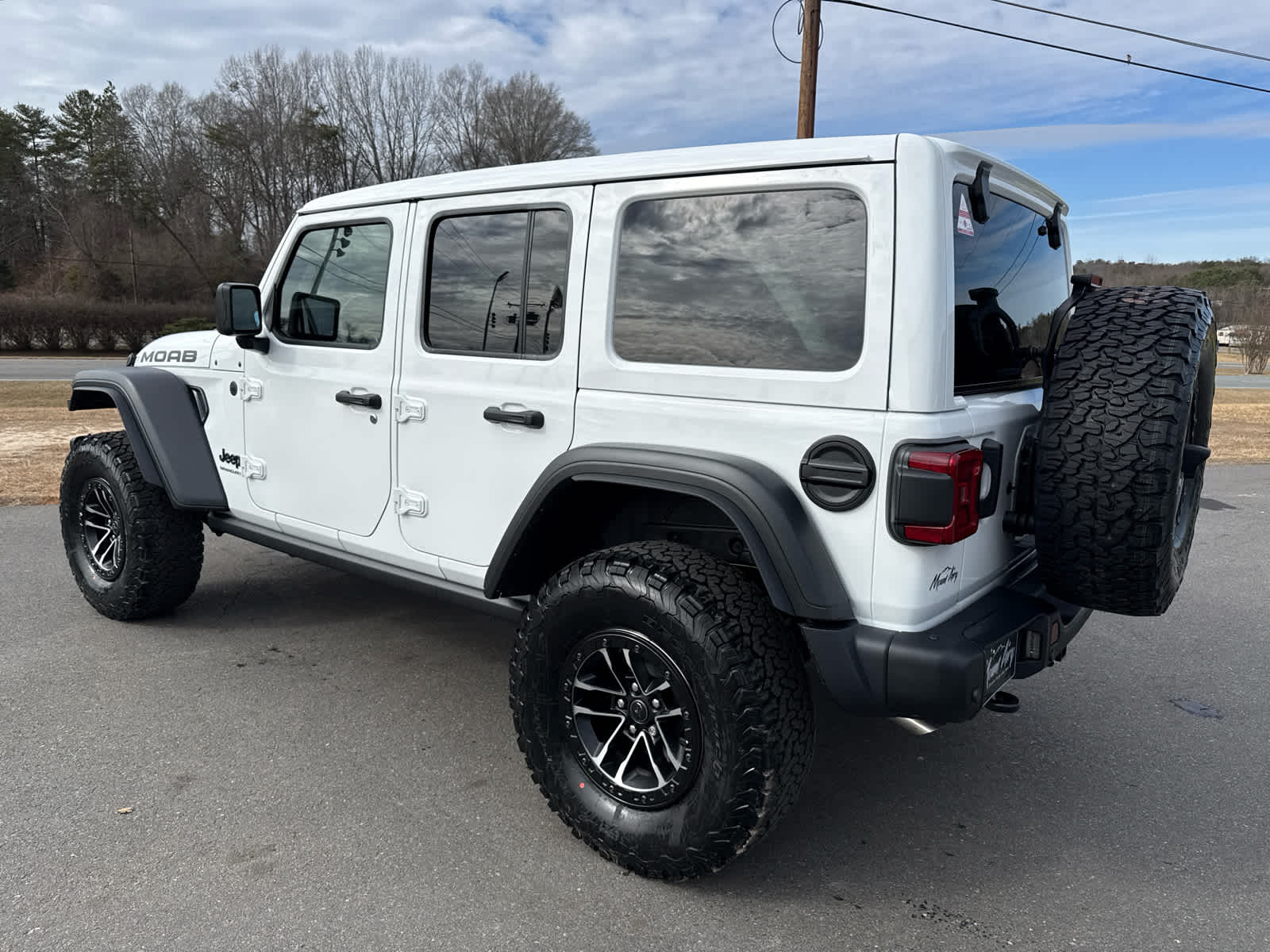 2026 Jeep Wrangler WRANGLER 4-DOOR MOAB 392