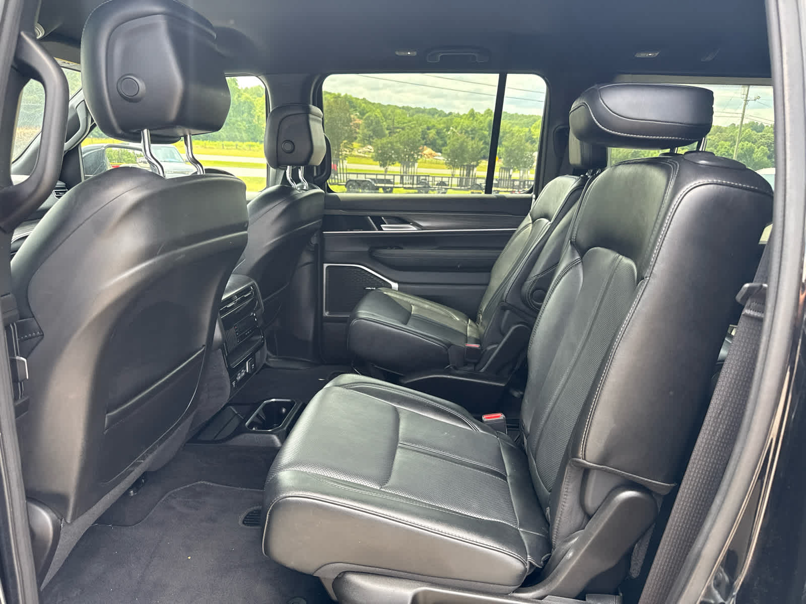 2024 Jeep Wagoneer L Series II 4x4