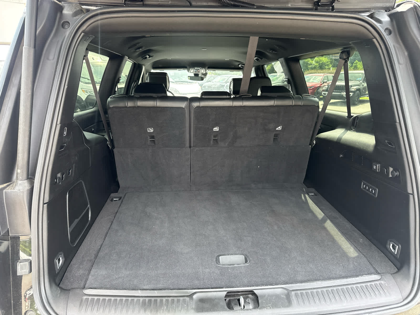 2024 Jeep Wagoneer L Series II 4x4