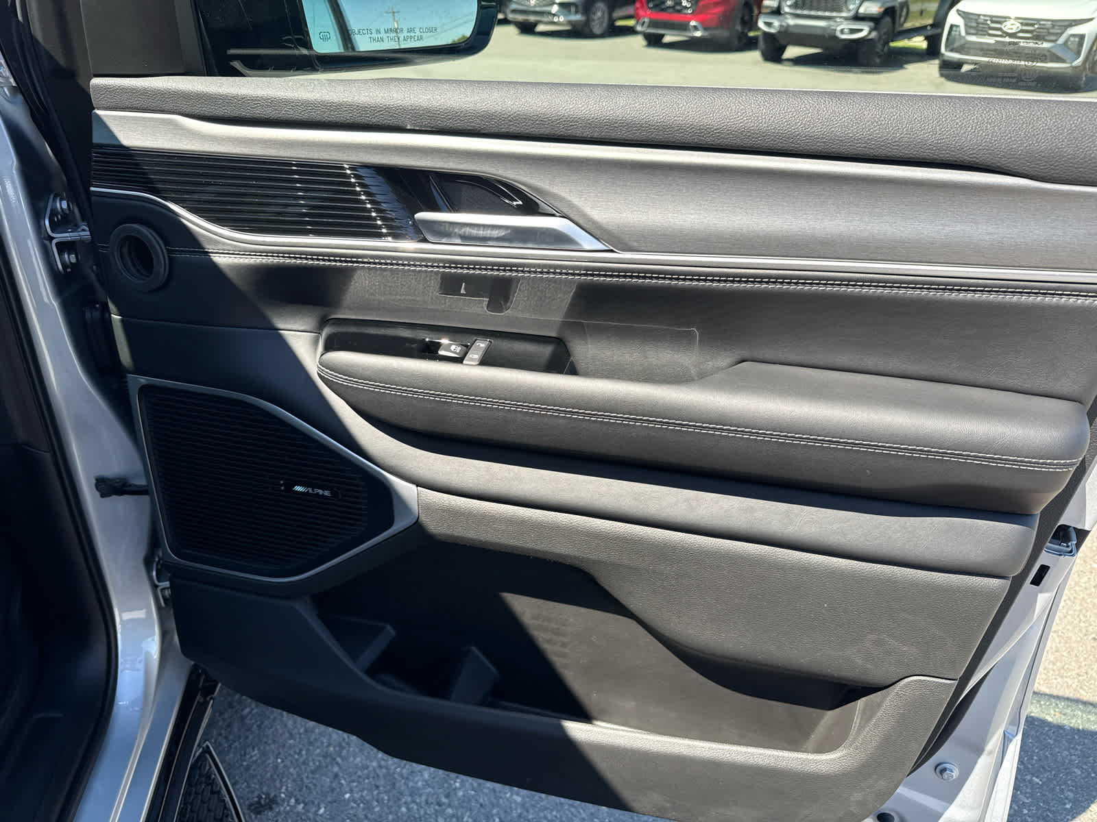 2026 Jeep Grand Wagoneer GRAND WAGONEER UPLAND 4X4