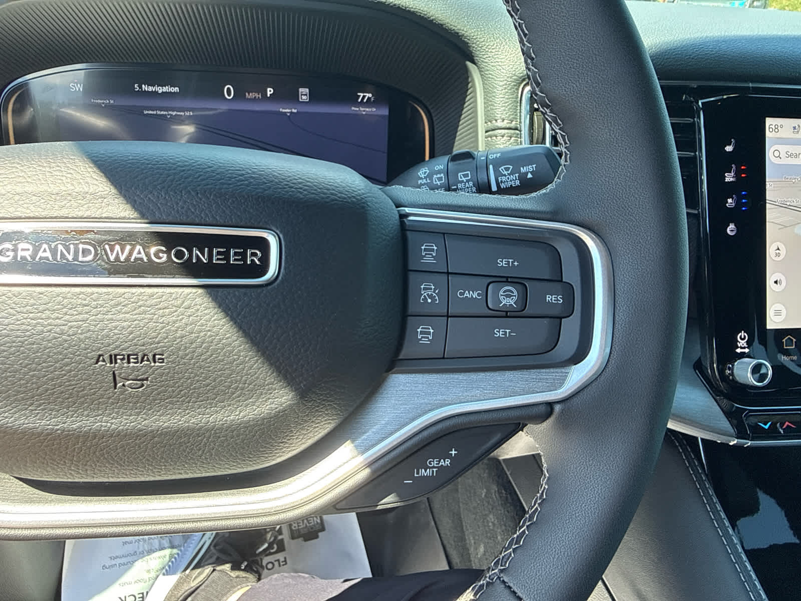 2026 Jeep Grand Wagoneer GRAND WAGONEER UPLAND 4X4