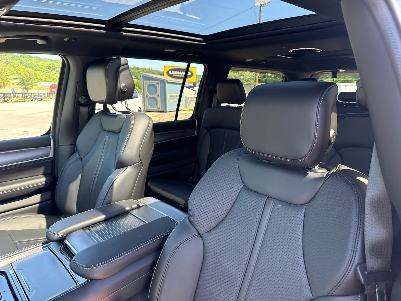 2026 Jeep Grand Wagoneer GRAND WAGONEER UPLAND 4X4