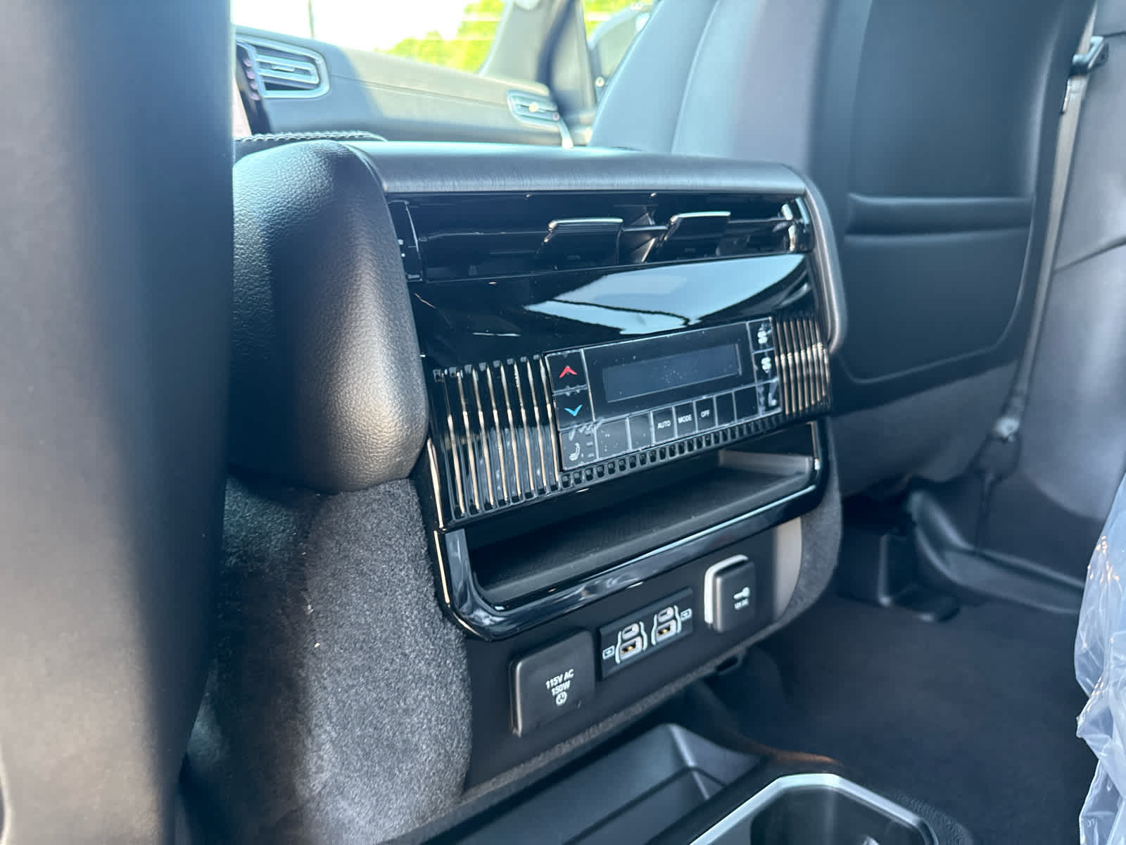 2026 Jeep Grand Wagoneer GRAND WAGONEER LIMITED ALTITUDE 4X4