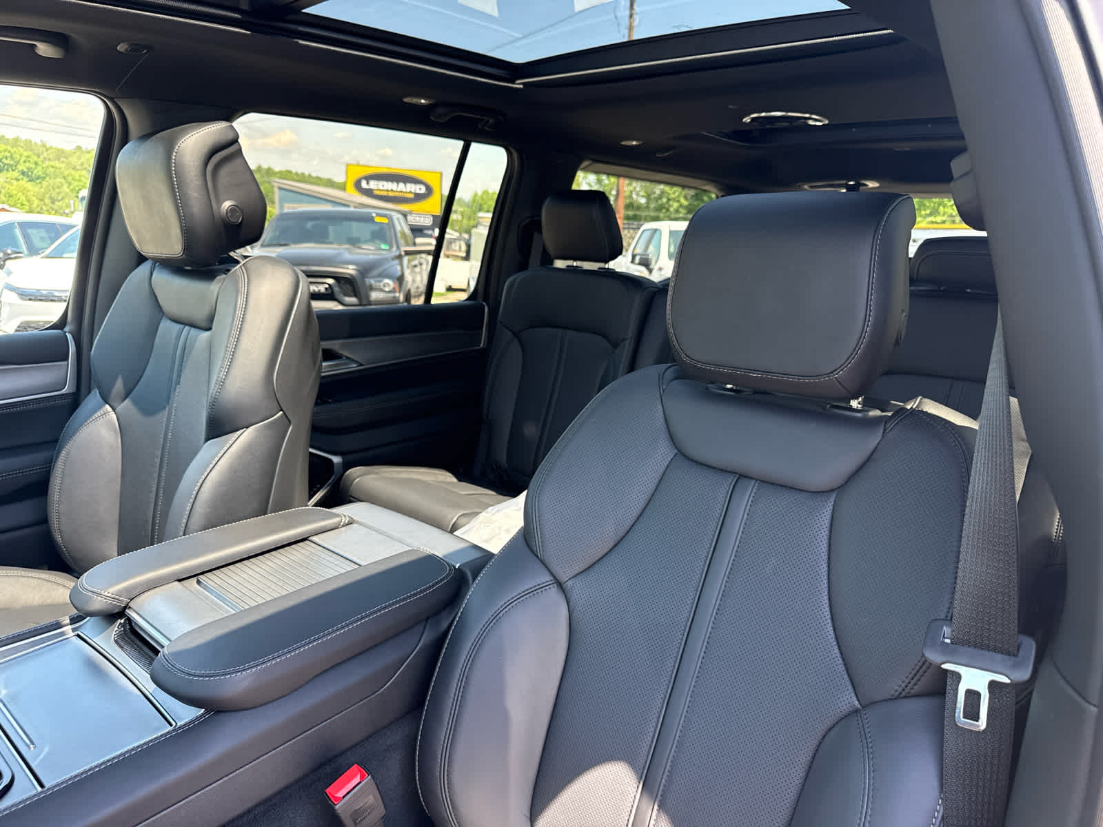 2026 Jeep Grand Wagoneer GRAND WAGONEER LIMITED ALTITUDE 4X4