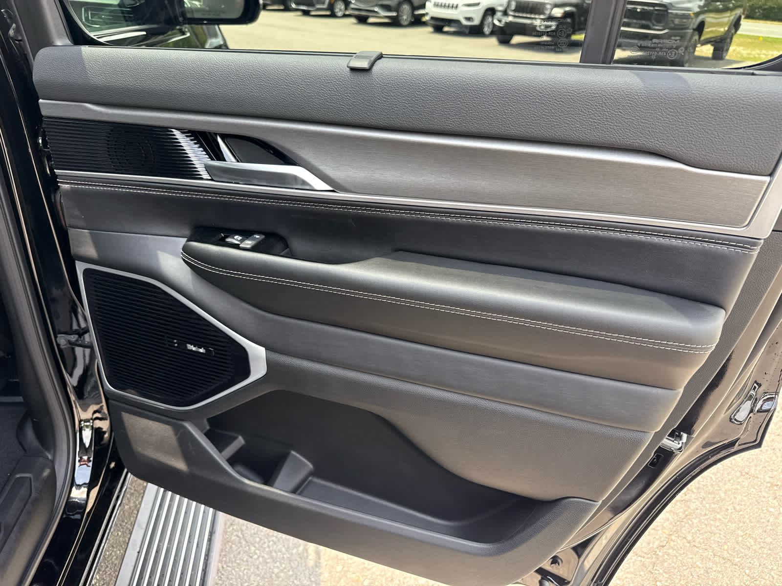 2026 Jeep Grand Wagoneer GRAND WAGONEER LIMITED RESERVE 4X4