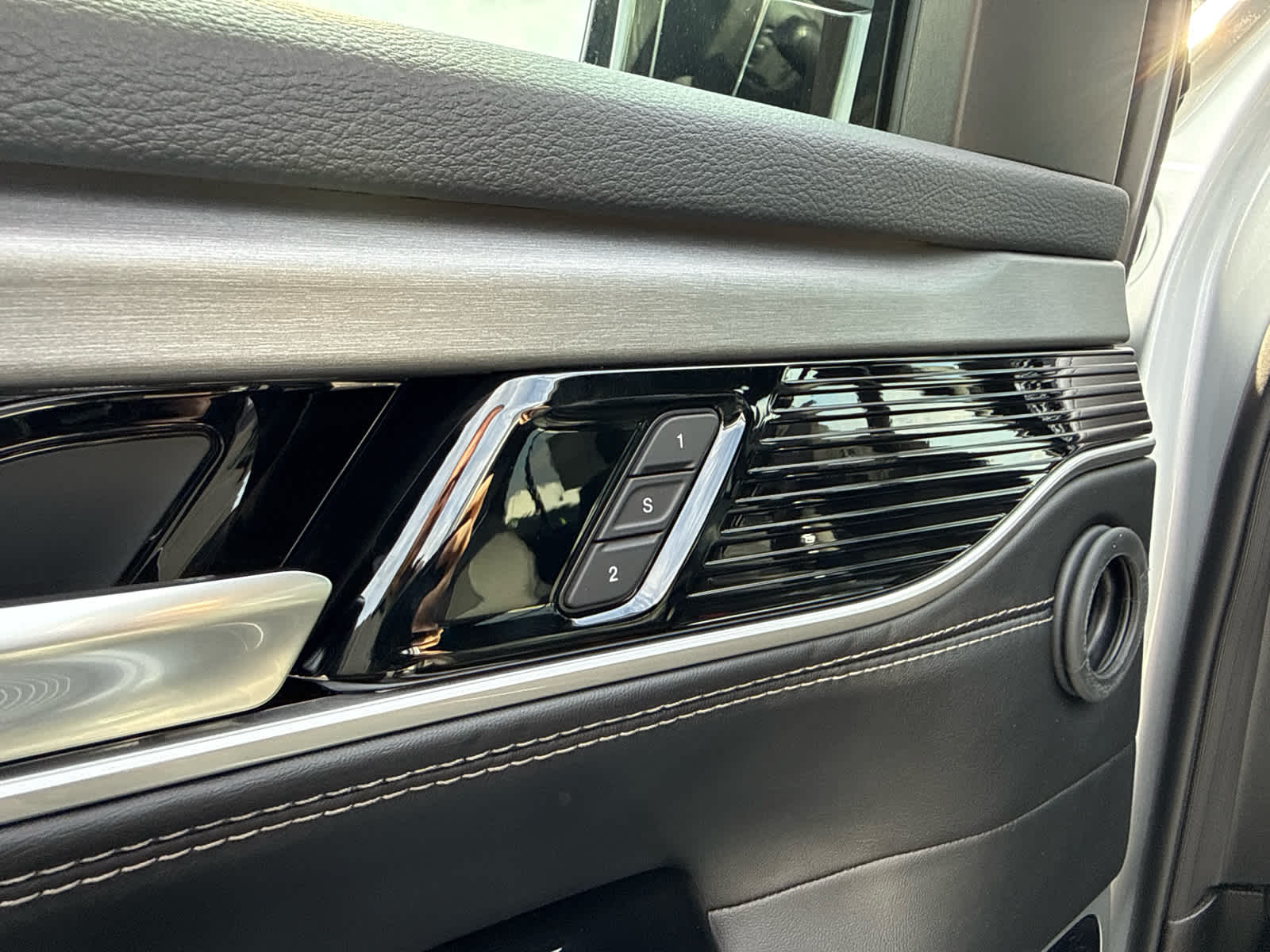 2026 Jeep Grand Wagoneer GRAND WAGONEER LIMITED ALTITUDE 4X4