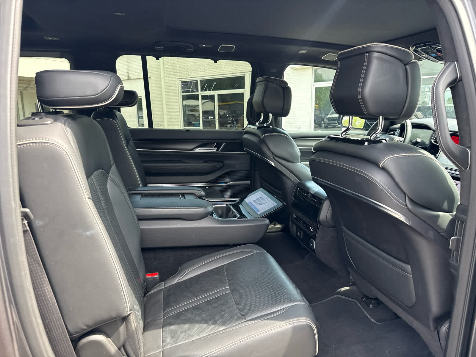 2024 Jeep Grand Wagoneer Series II 4x4