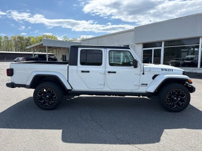 2022 Jeep Gladiator Willys Sport 4x4