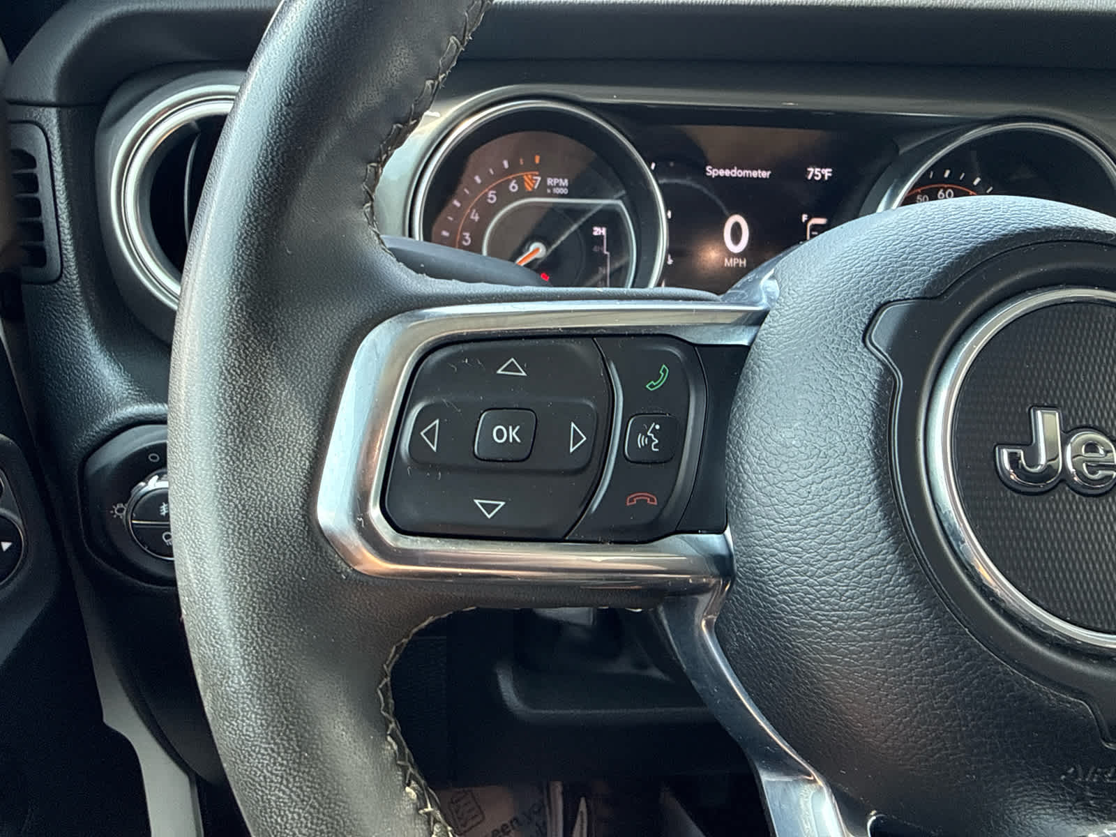 2023 Jeep Gladiator Overland 4x4