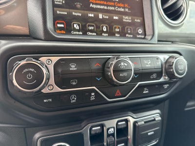 2023 Jeep Gladiator Overland 4x4