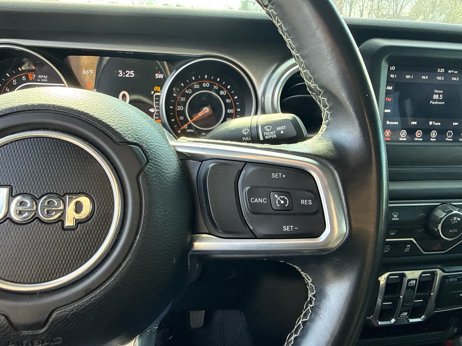 2020 Jeep Gladiator Overland