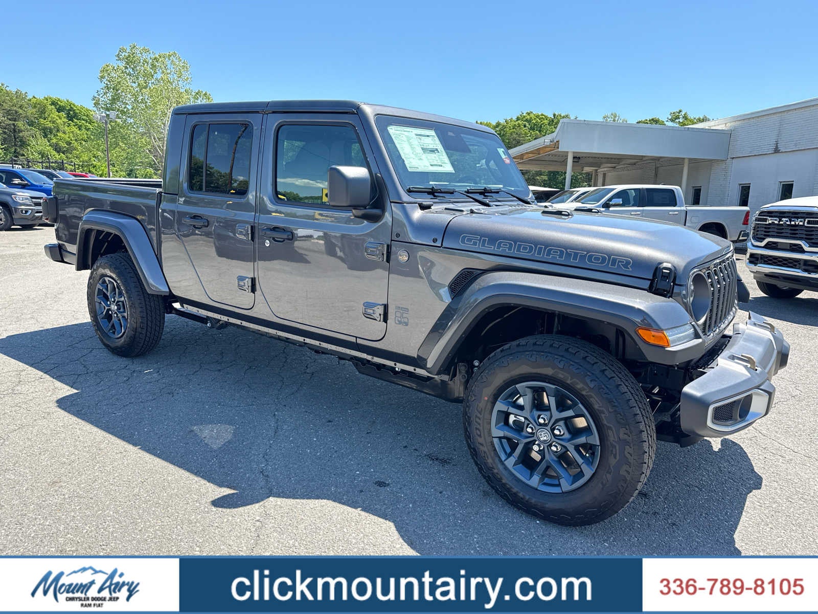 2026 Jeep Gladiator 85th Anniversary Edition Auto's photo