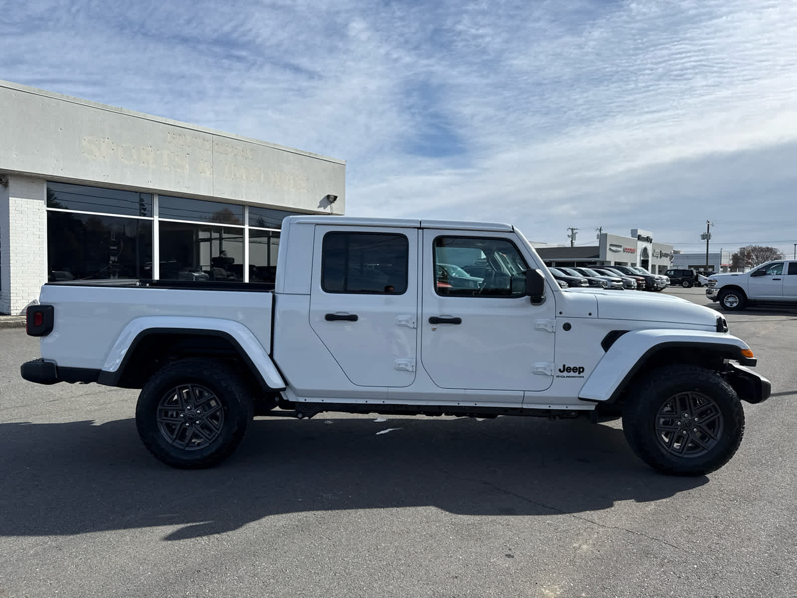 2026 Jeep Gladiator GLADIATOR SPORT S 4X4