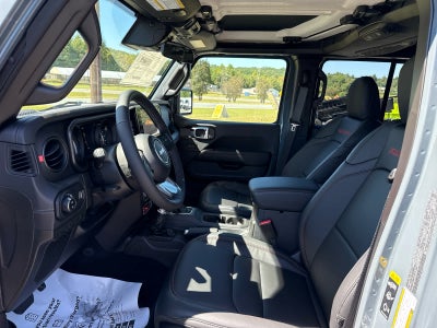 2025 Jeep Gladiator GLADIATOR RUBICON 4X4