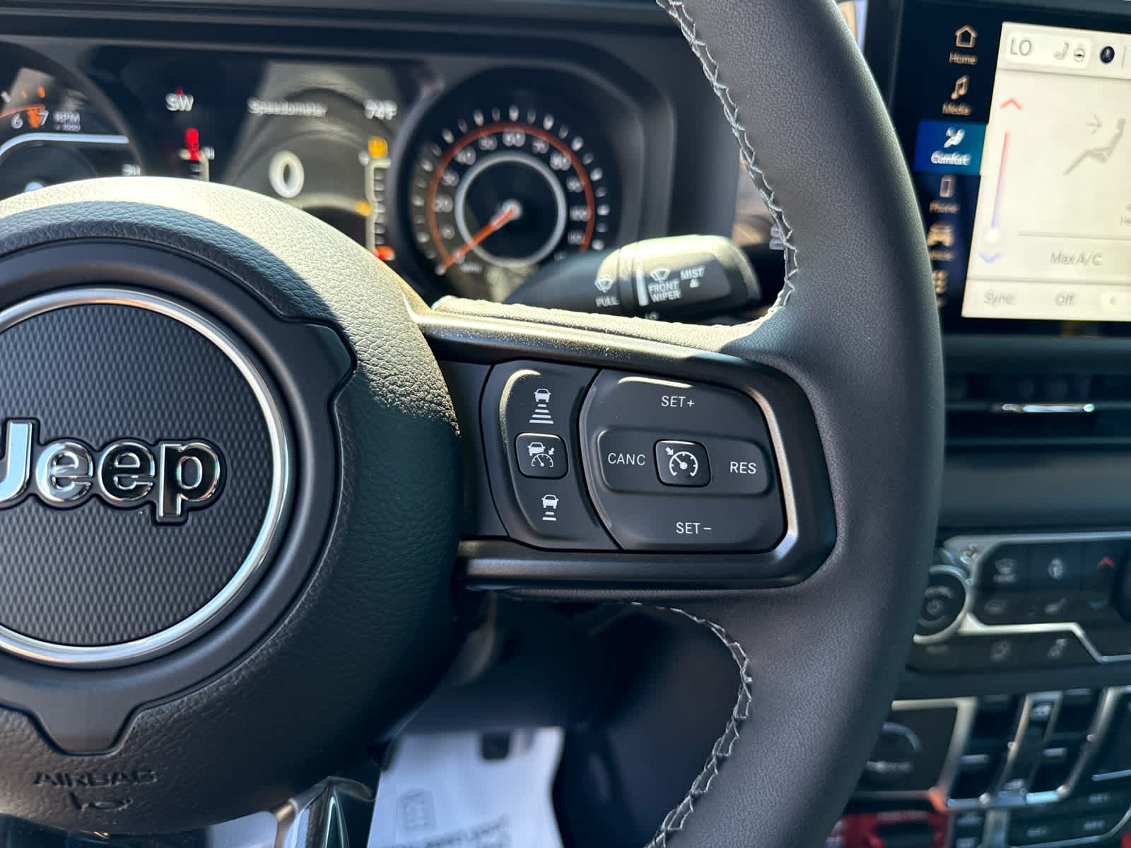 2025 Jeep Gladiator GLADIATOR RUBICON 4X4