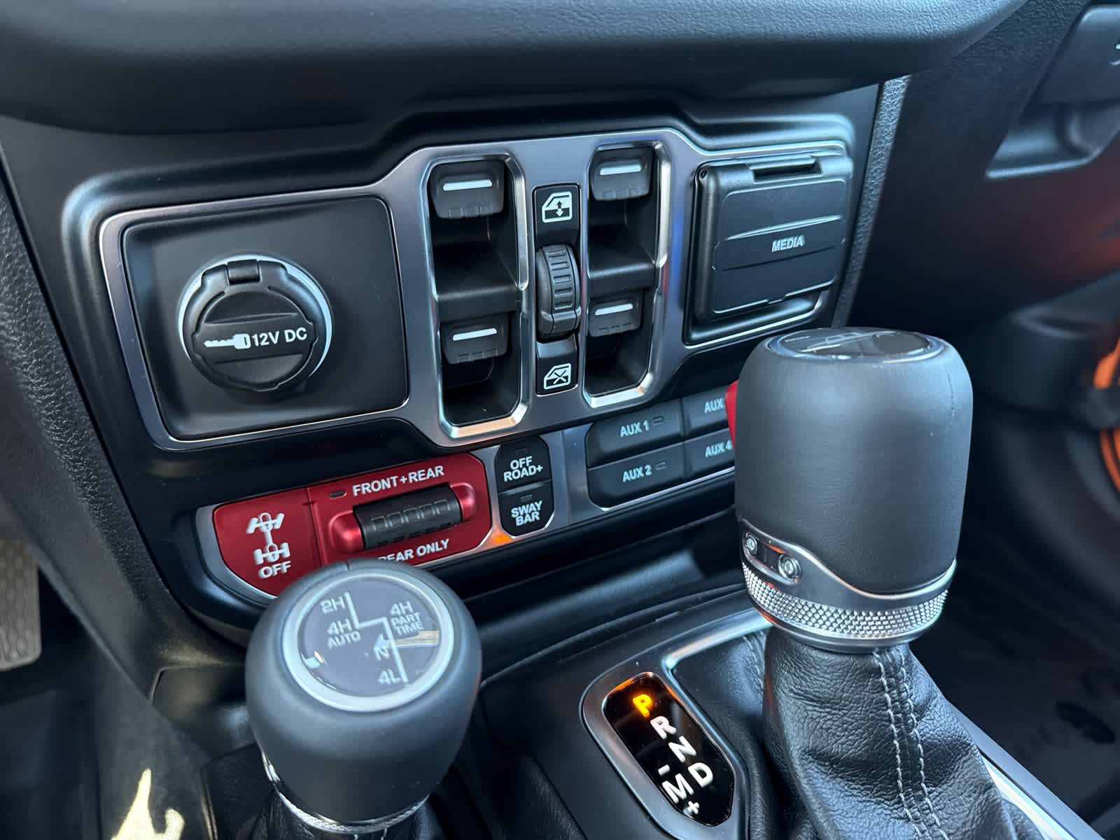 2026 Jeep Gladiator GLADIATOR RUBICON X 4X4
